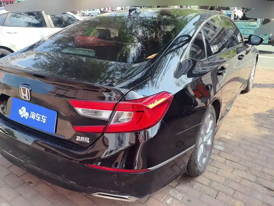 Honda Accord — миниатюра 3