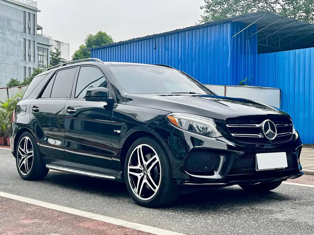 Mercedes-Benz GLE AMG — миниатюра 5