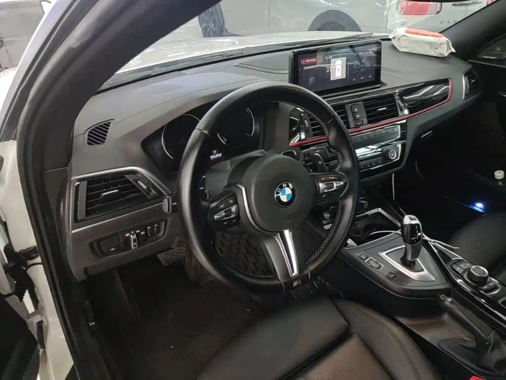 BMW 2 Series (Import) — миниатюра 7