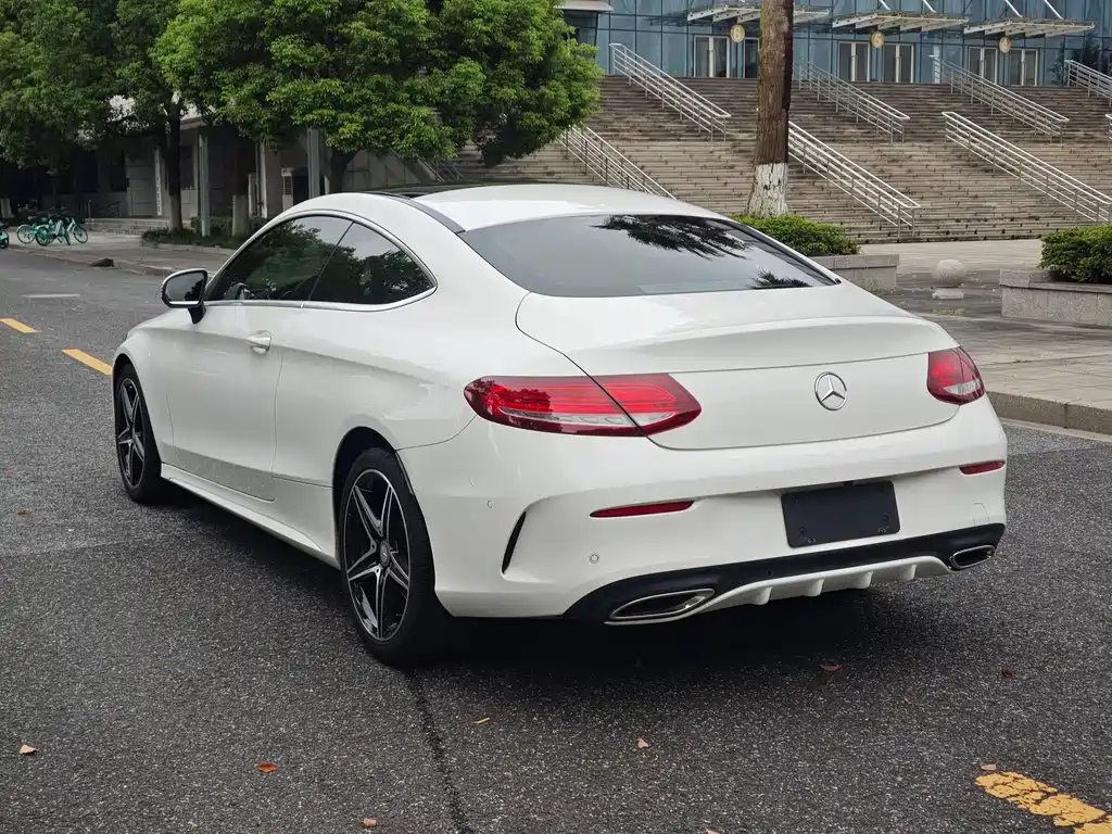 Mercedes-Benz C-Class (Import) — миниатюра 24
