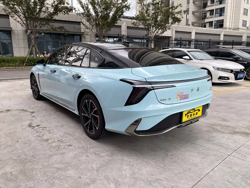 Hongqi Hongqi H6 — миниатюра 4
