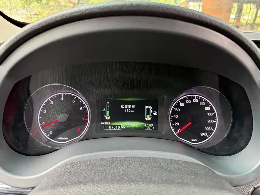 BYD Surui — миниатюра 19