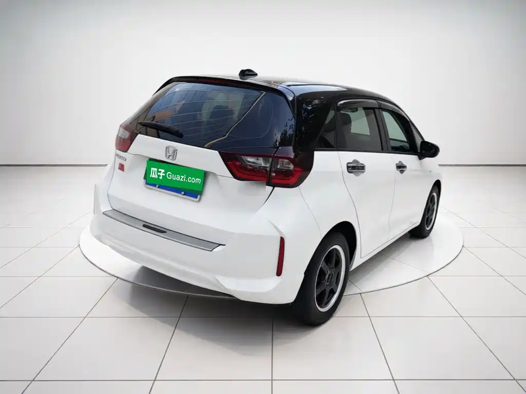 Honda Fit — миниатюра 4