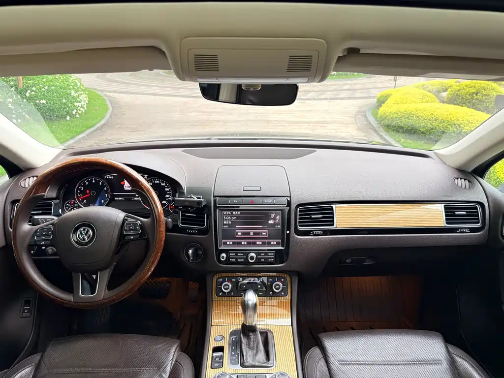 Volkswagen Touareg 2018 3.0TSI