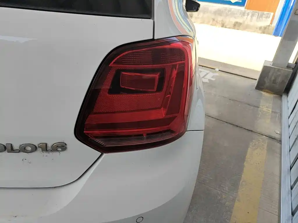Volkswagen Polo — миниатюра 8