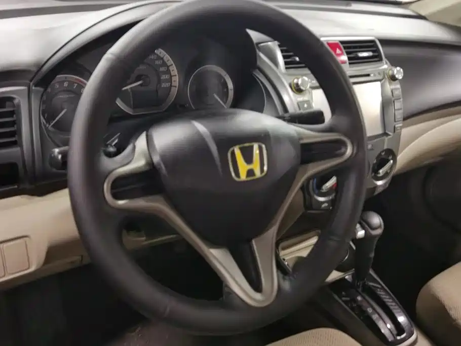 Honda City Classic — миниатюра 15