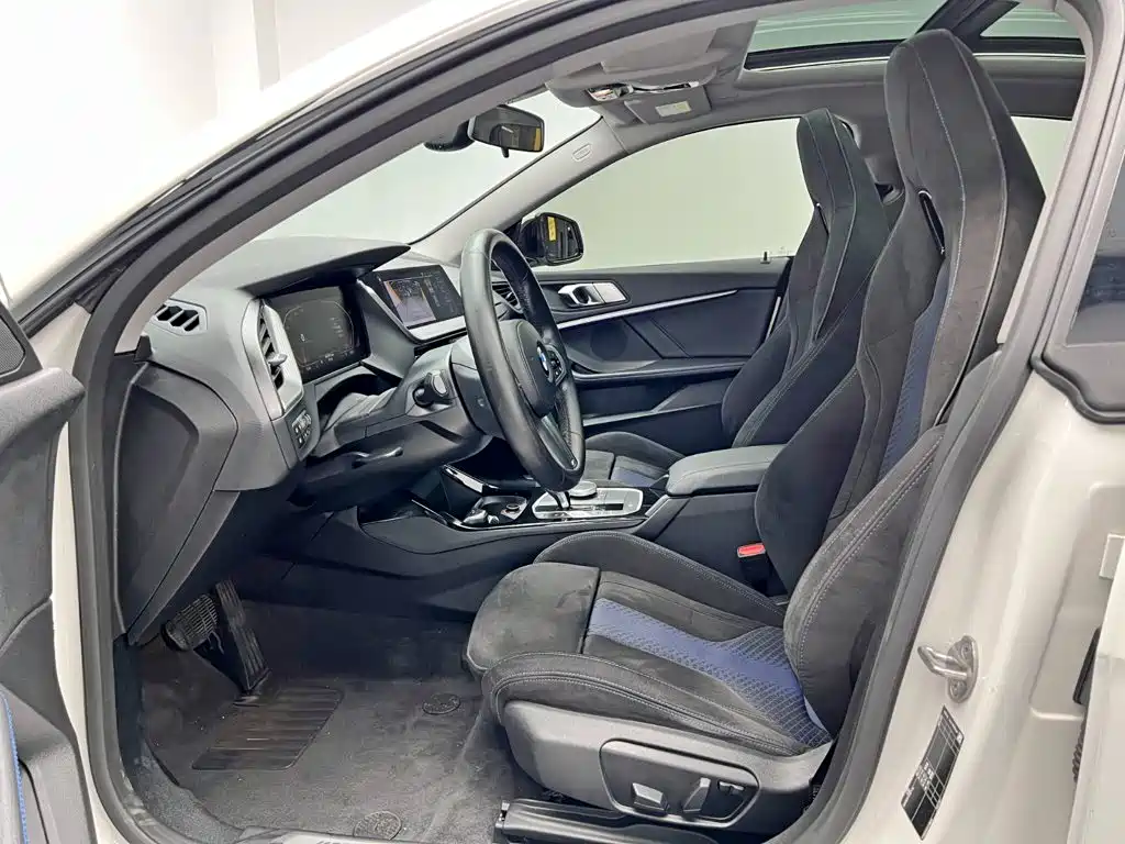 BMW 2 Series (Import) — миниатюра 13