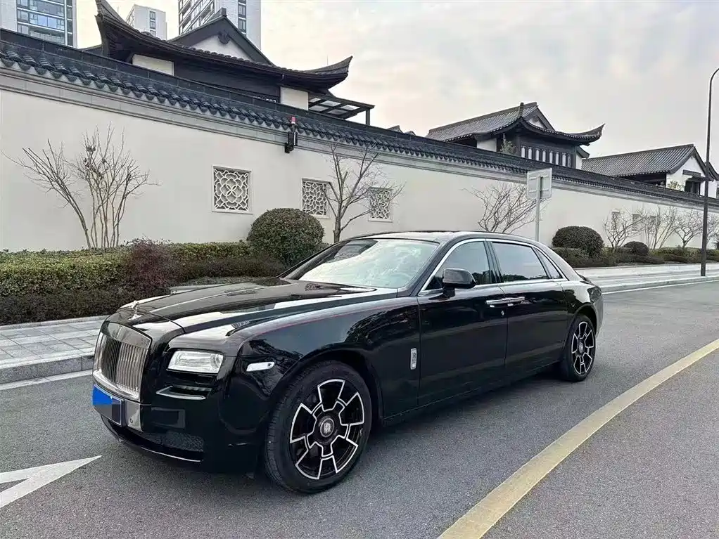 Rolls-Royce Ghost 2013
