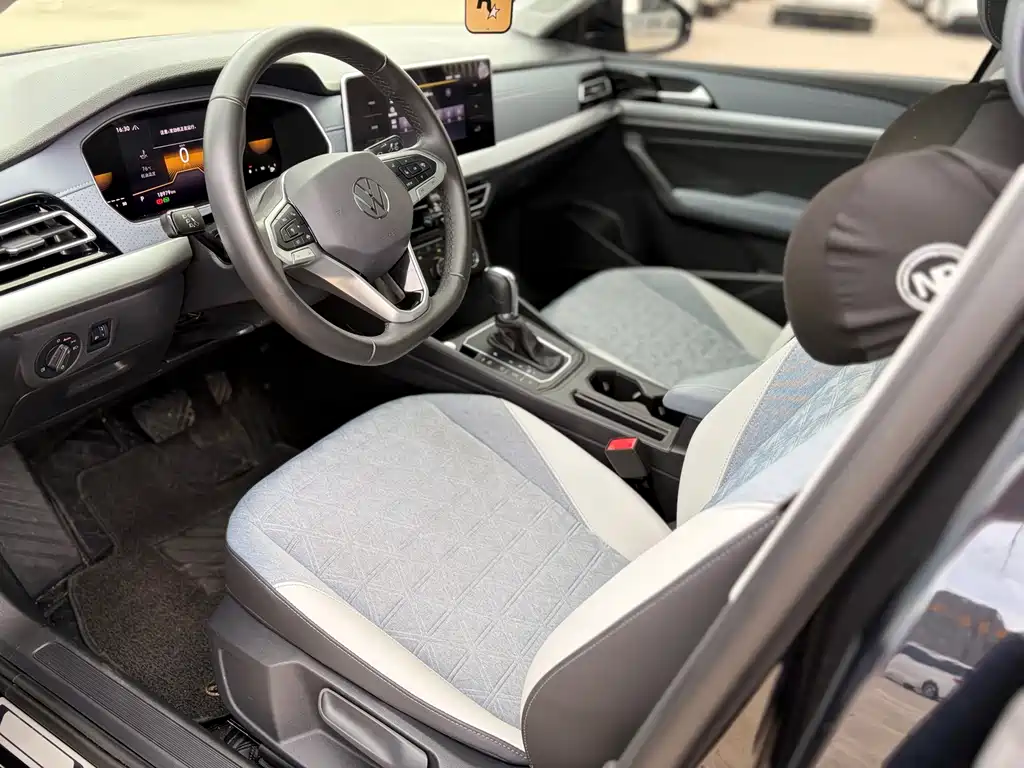 Volkswagen Lavida — миниатюра 7