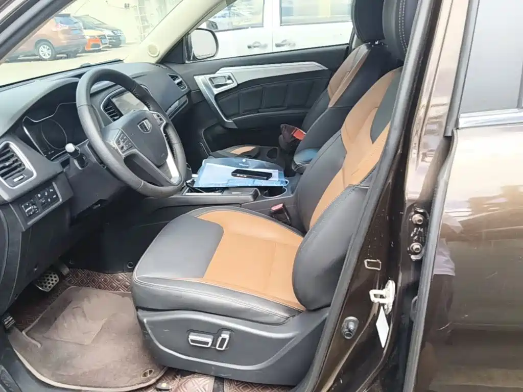 Geely Vision X6 — миниатюра 15
