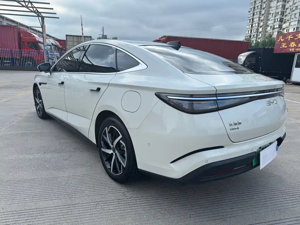BYD Seal 07 DM-i — миниатюра 4
