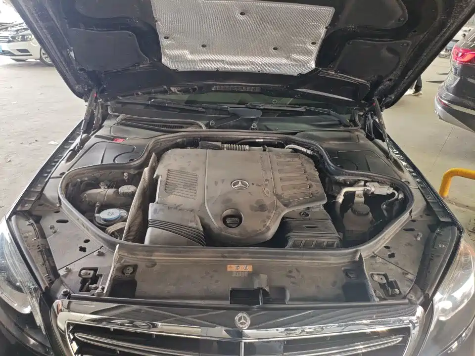 Mercedes-Benz S-Class — миниатюра 8