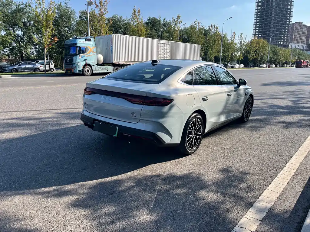 BYD Qin L — миниатюра 20