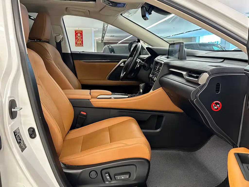 Lexus RX — миниатюра 12