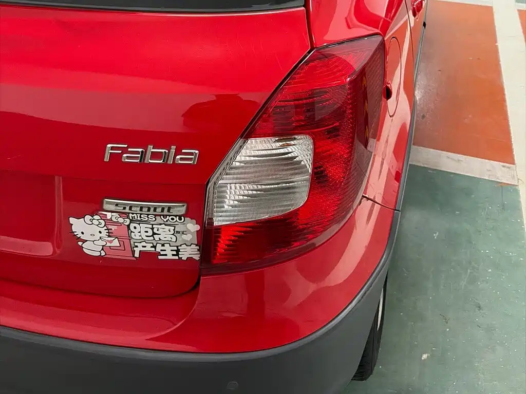 Skoda Fabia — миниатюра 14