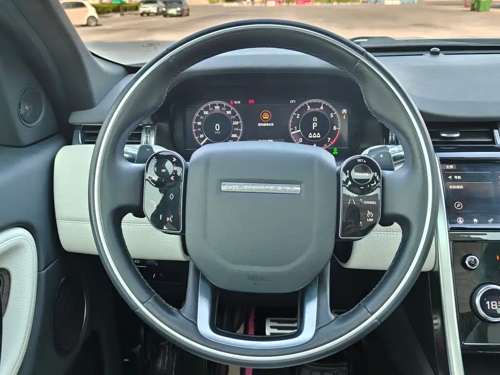 Land Rover Discovery Sport — миниатюра 21