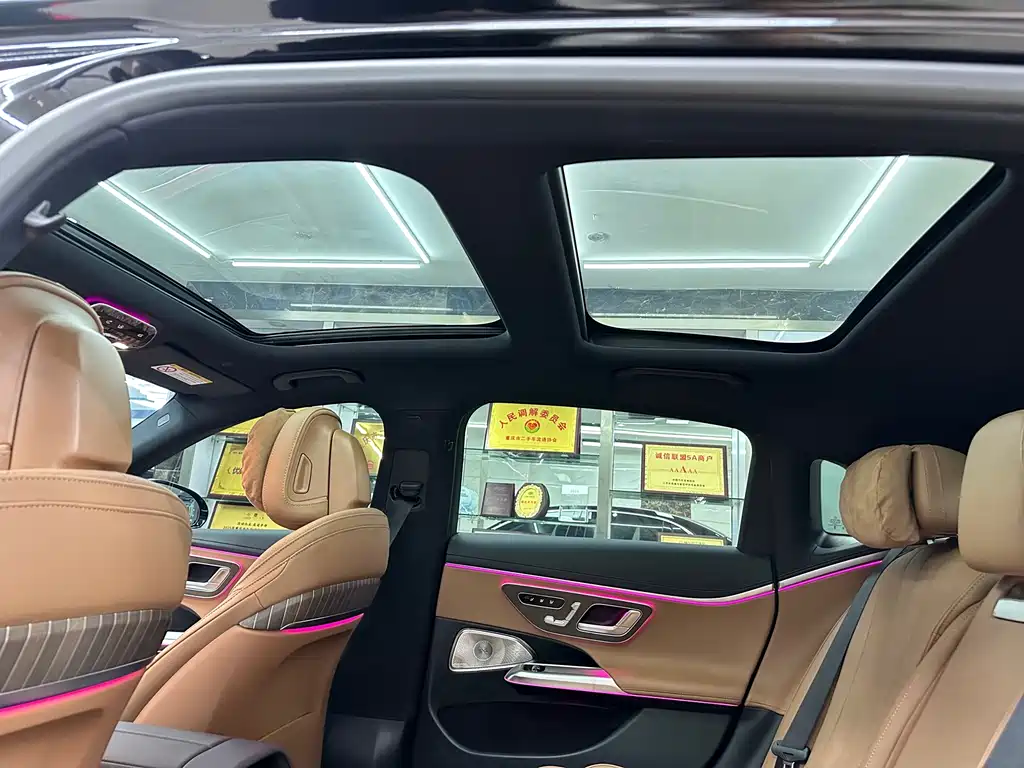 Mercedes-Benz E-Class — миниатюра 9