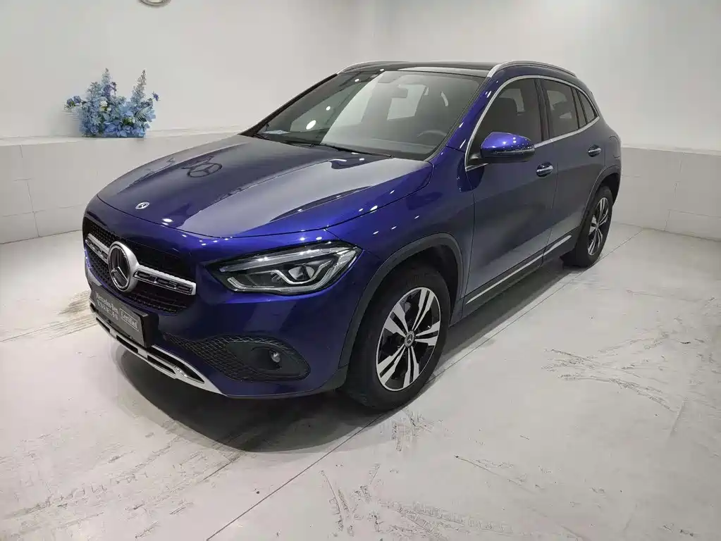 Mercedes-Benz GLA 2021