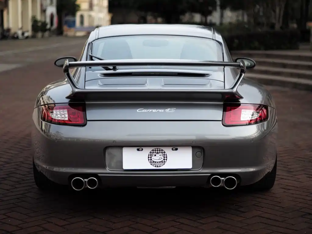 Porsche 911 2006 Carrera S AT 3.8L