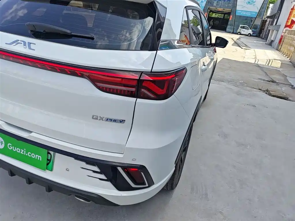 JAC JAC QX PHEV — миниатюра 8
