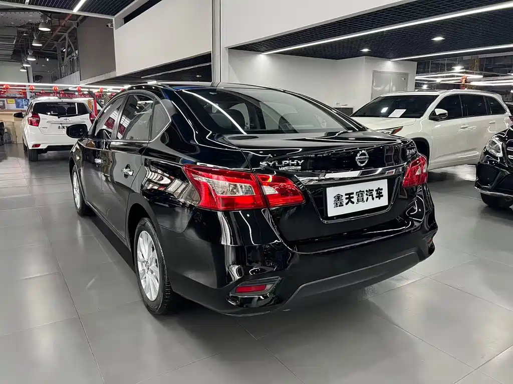 Nissan Sylphy — миниатюра 2