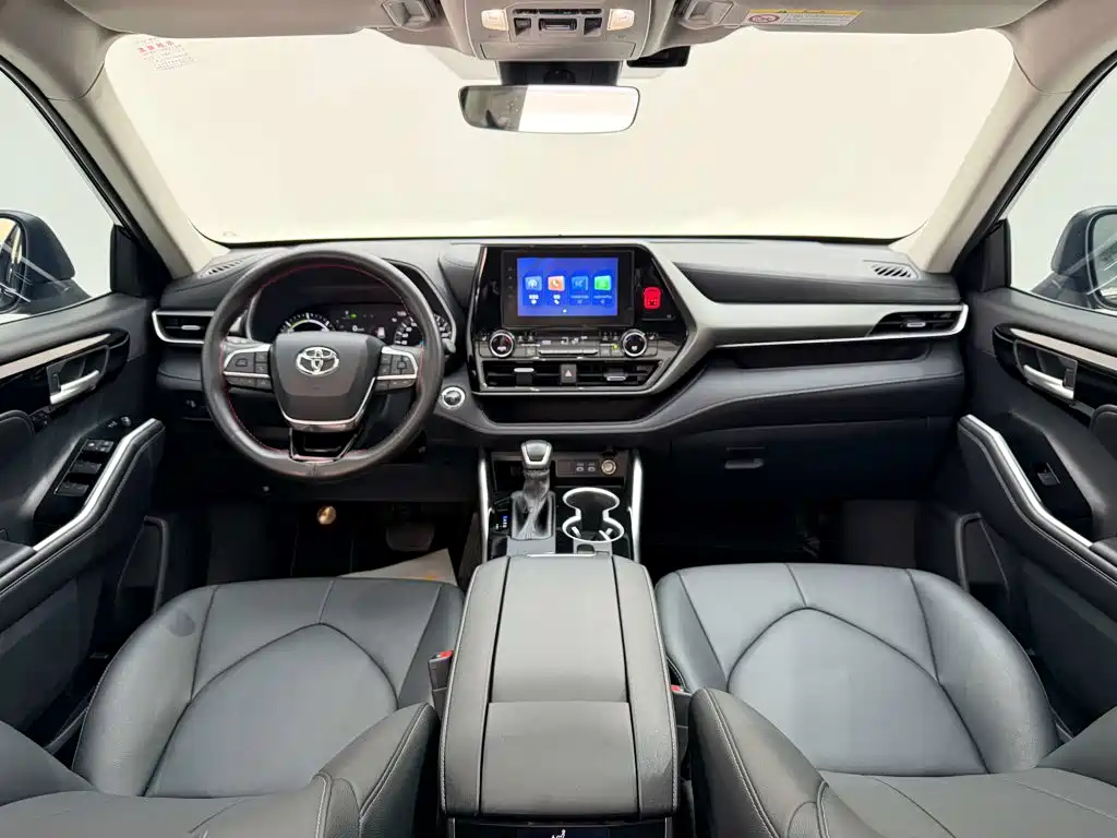 Toyota Highlander — миниатюра 13