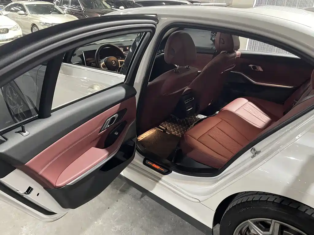 BMW i3 — миниатюра 14
