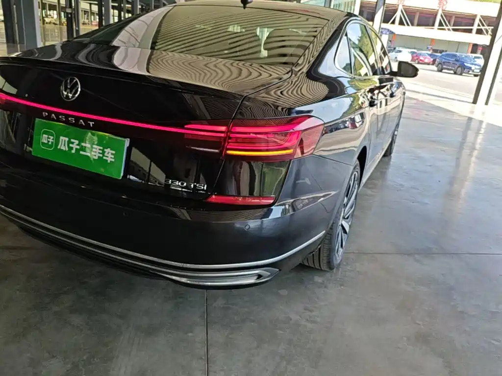 Volkswagen Passat — миниатюра 8