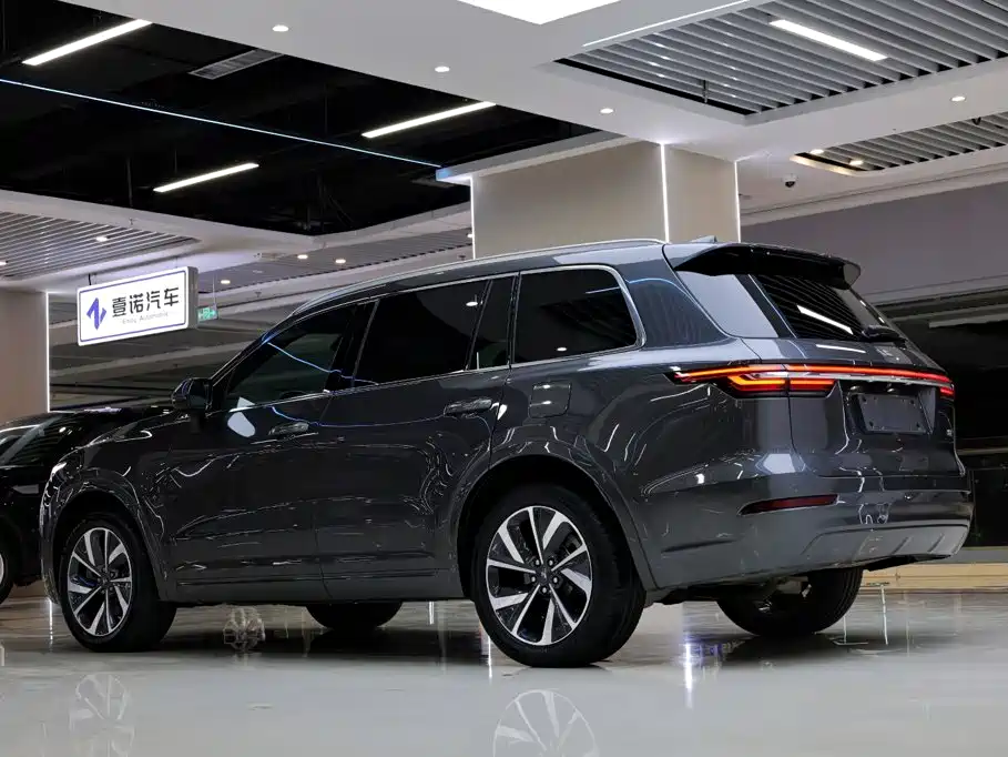 Li Auto Li ONE — миниатюра 5