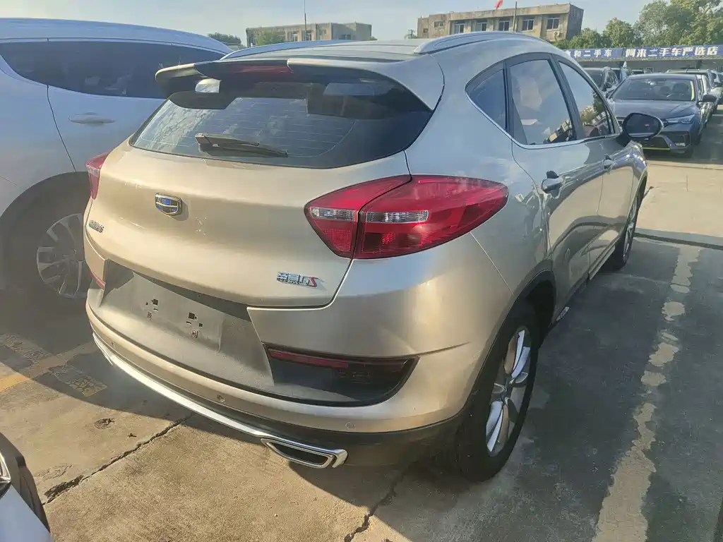 Geely Emgrand GS — миниатюра 15
