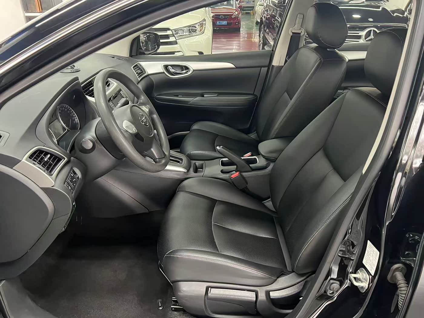 Nissan Sylphy 1.6 л 2024 г. Чёрный, пробег 50000 км