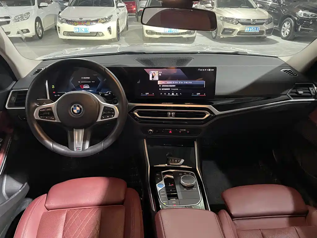 BMW i3 — миниатюра 12