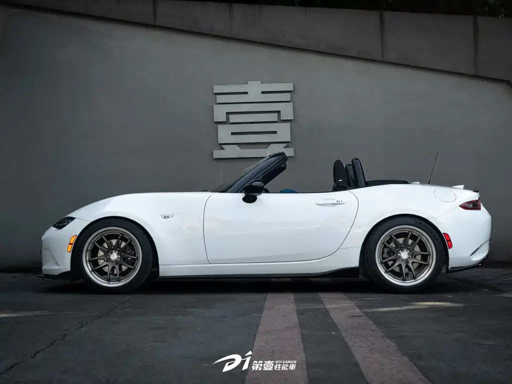 Mazda MX-5 — миниатюра 2