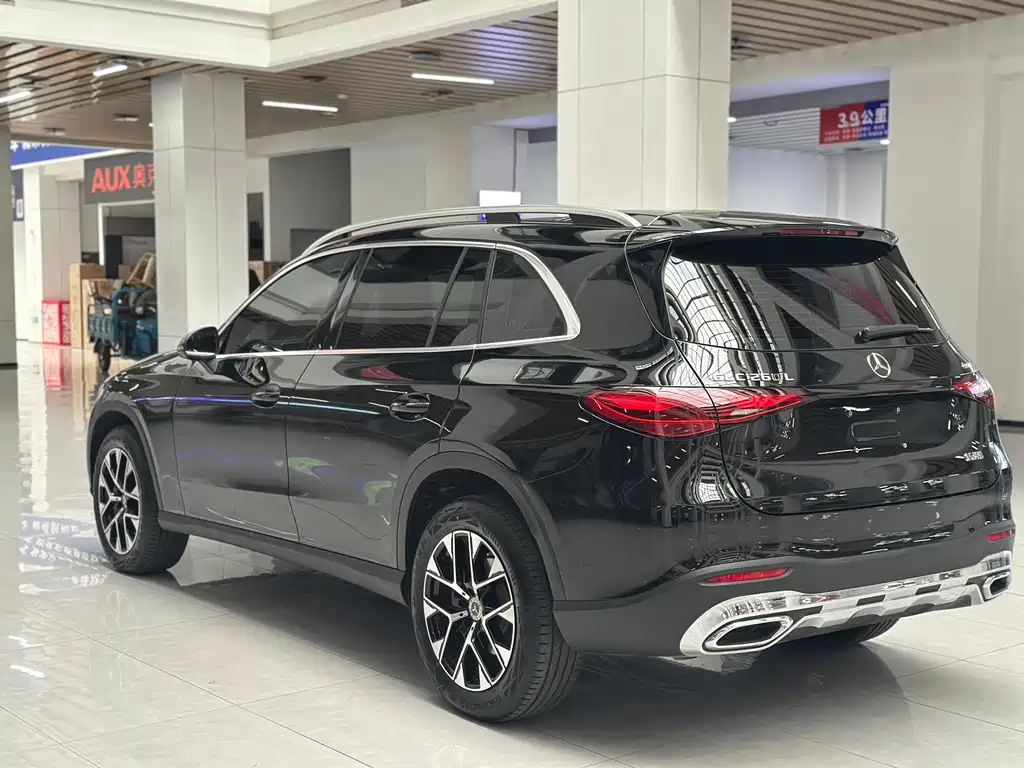 Mercedes-Benz GLC — миниатюра 5