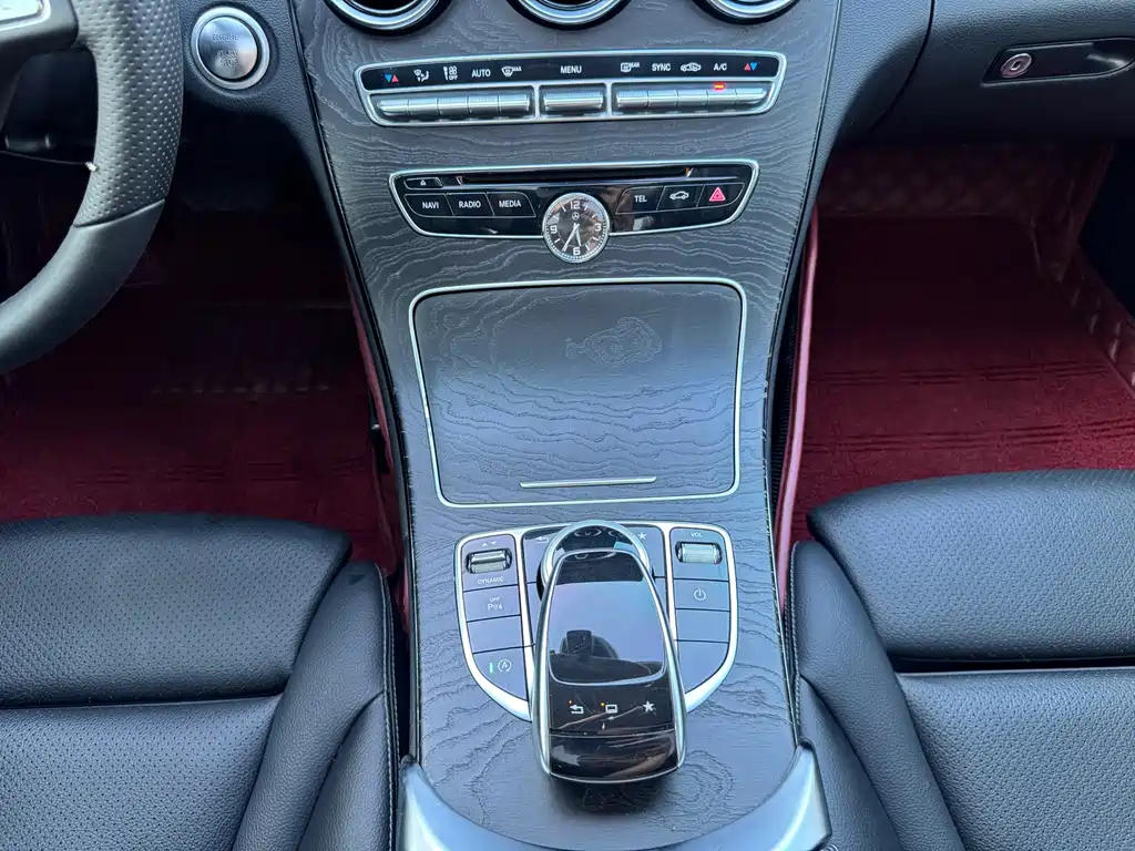 Mercedes-Benz C-Class — миниатюра 17