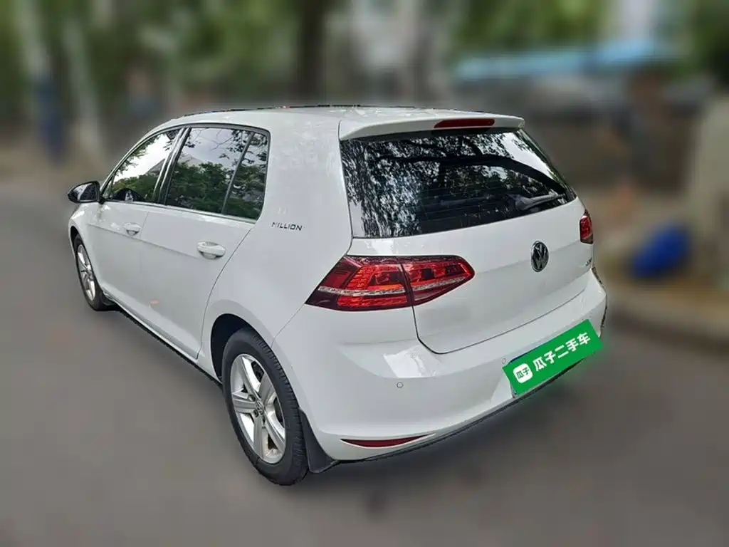 Volkswagen Golf — миниатюра 24