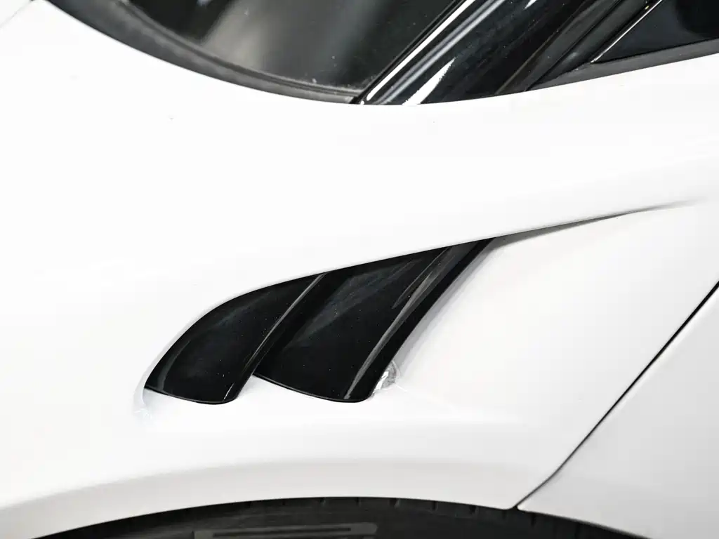 McLaren Artura — миниатюра 4