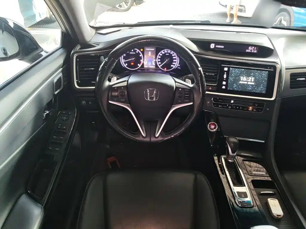Honda Spirior — миниатюра 11