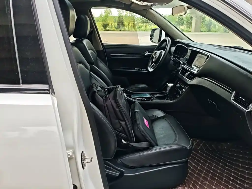 Zotye T600 Coupe — миниатюра 25