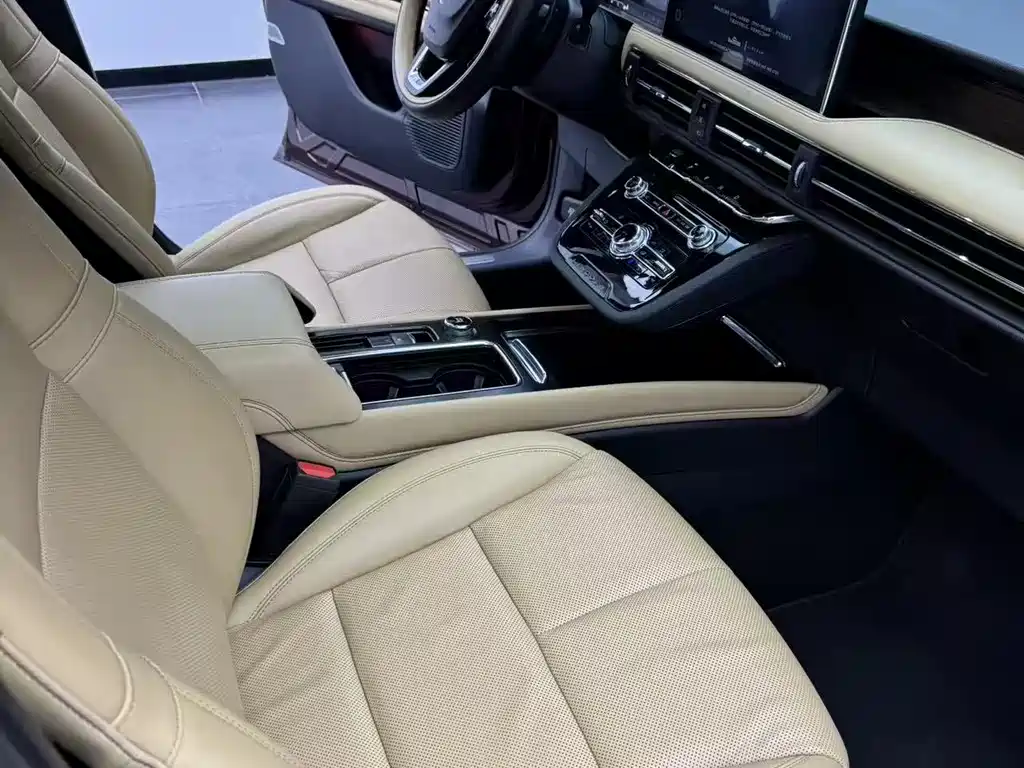 Lincoln Corsair 2021 2.0T