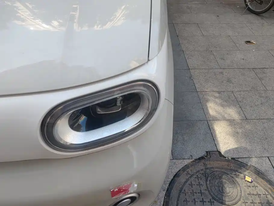 Wuling MINIEV — миниатюра 5