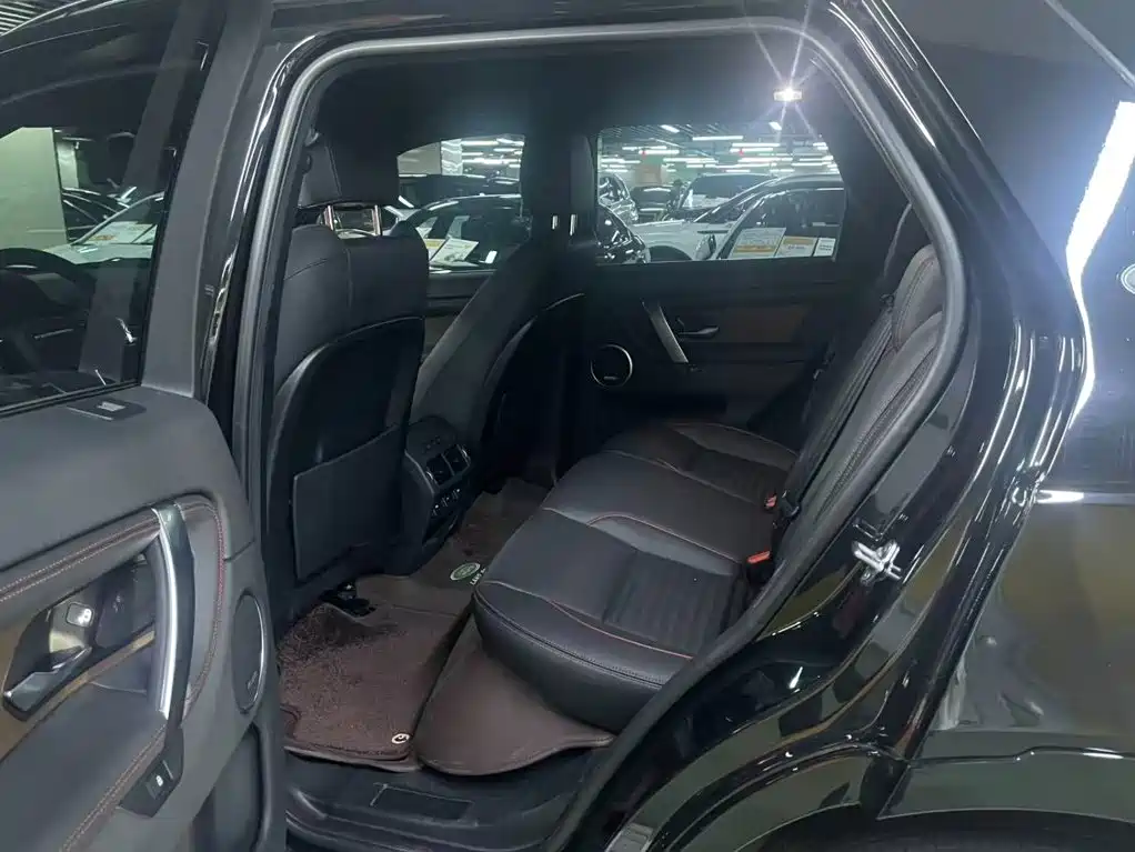 Land Rover Discovery Sport — миниатюра 8