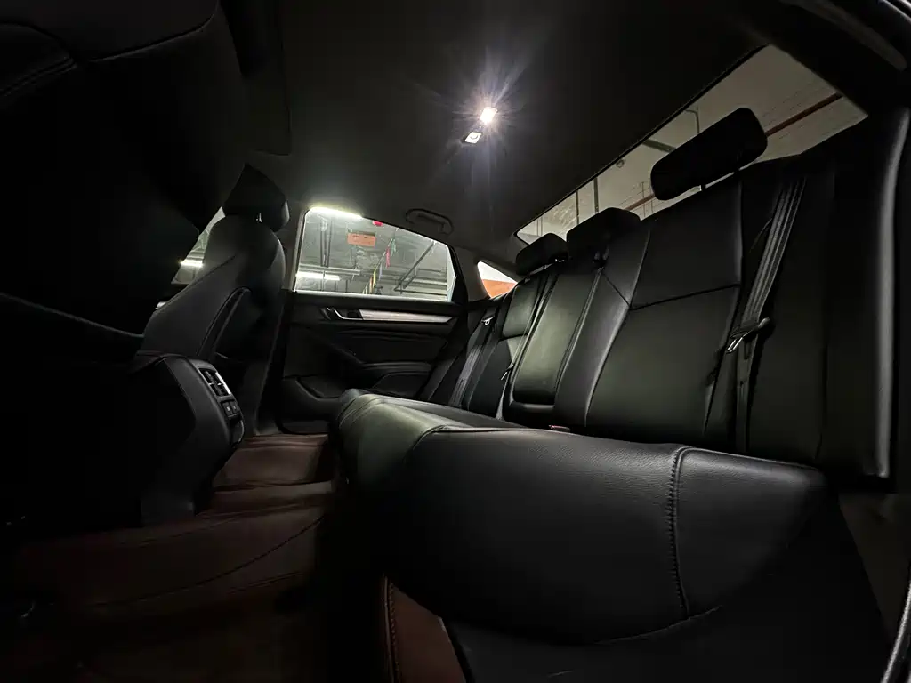Honda Accord 2022 2.0L