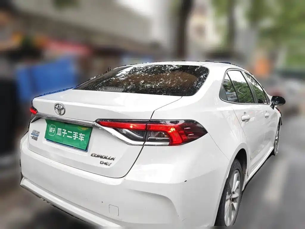 Toyota Corolla — миниатюра 4