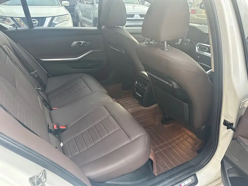 BMW 3 Series — миниатюра 5
