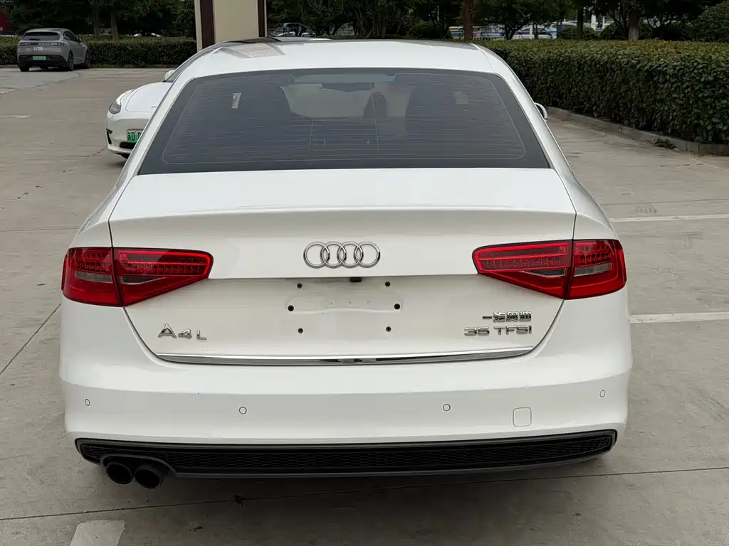 Audi A4L — миниатюра 5