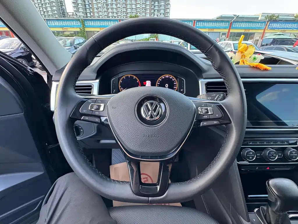 Volkswagen Teramont — миниатюра 8