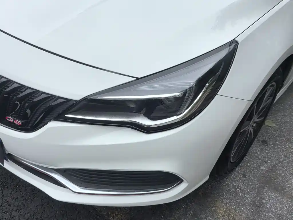 Buick Verano — миниатюра 4