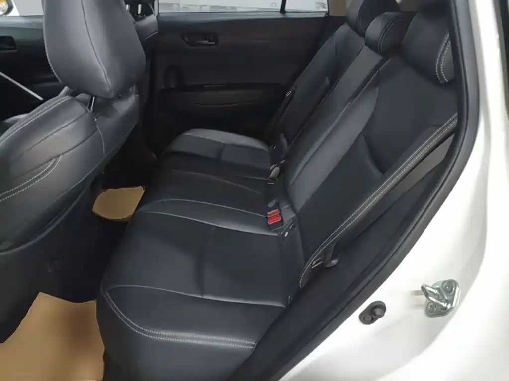Toyota Frontlander — миниатюра 17