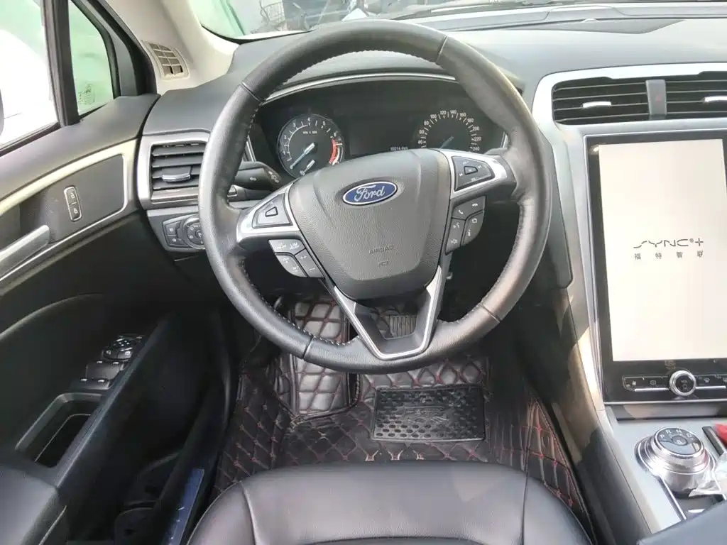 Ford Mondeo — миниатюра 6